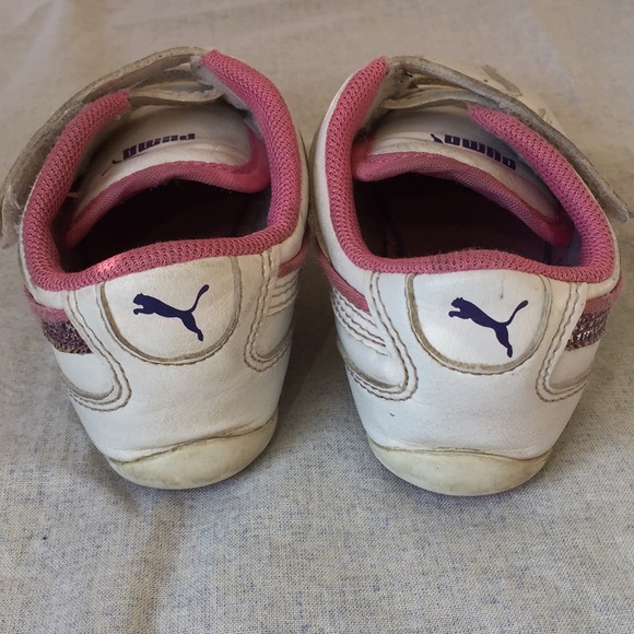 Puma Little Girls Sneakers size 7 - Picture 3 of 5